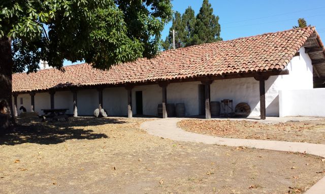 Adobe - Mission Santa Cruz