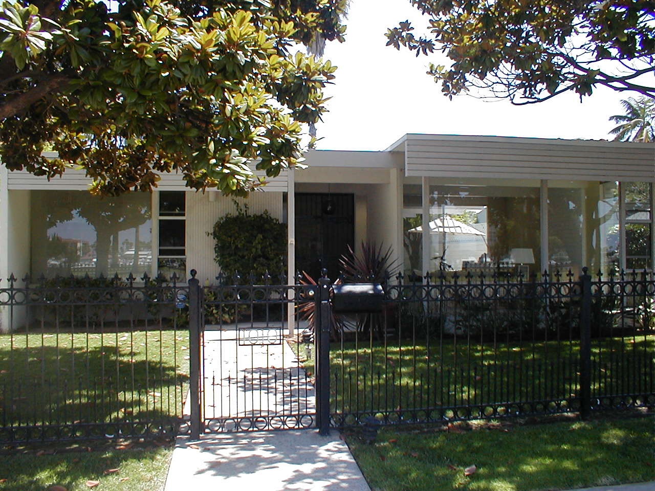 PHOTO: Captain & Mrs. AJ Peterson Residence
