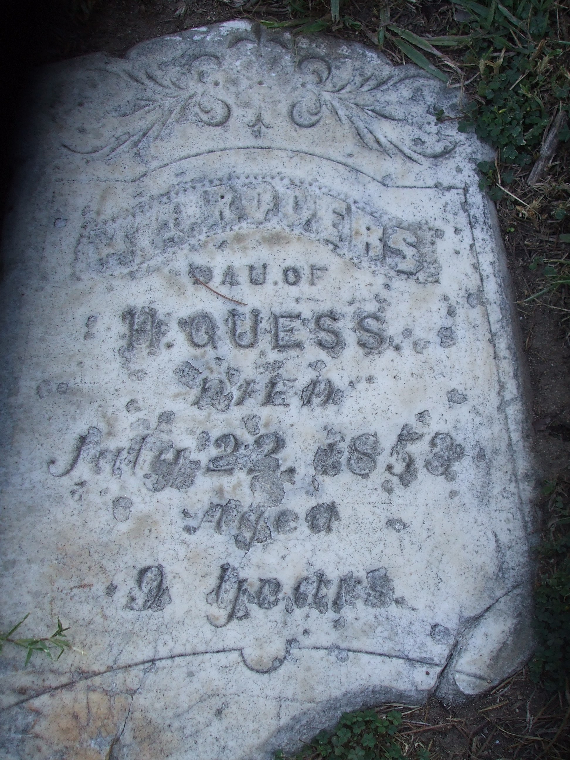 PHOTO: Mary Alice Rogers Headstone
