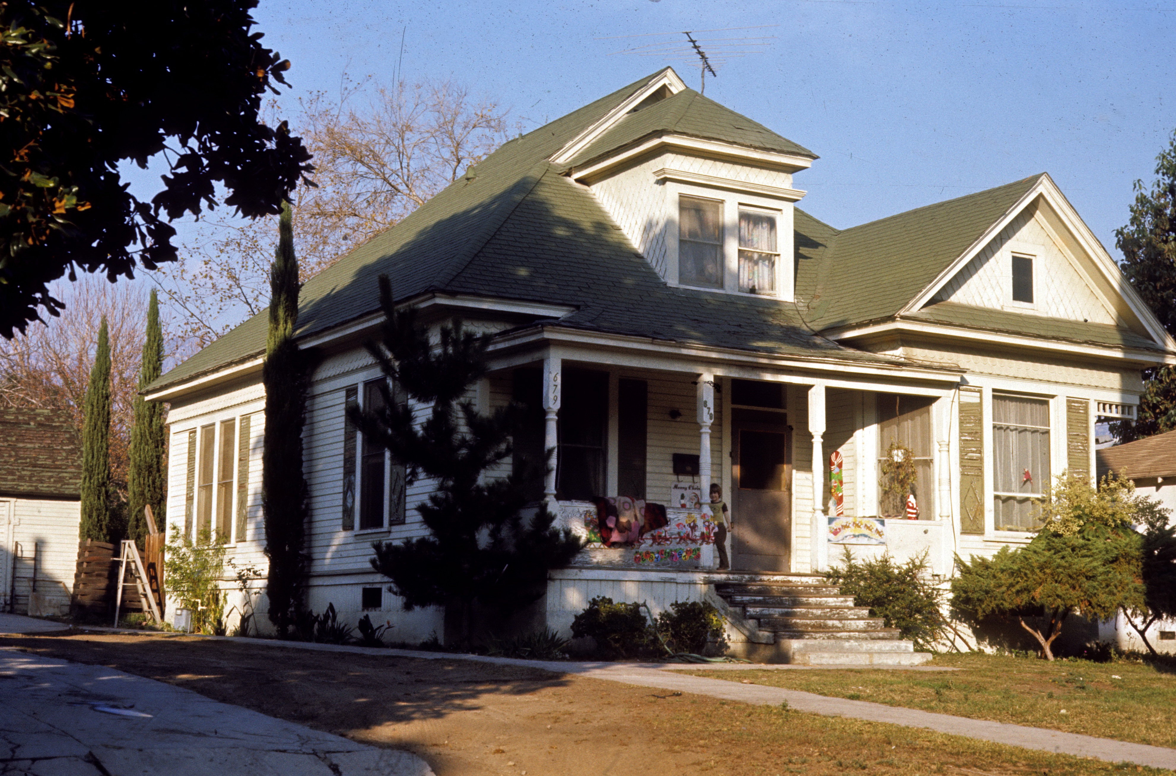 PHOTO: Friend Lacey House