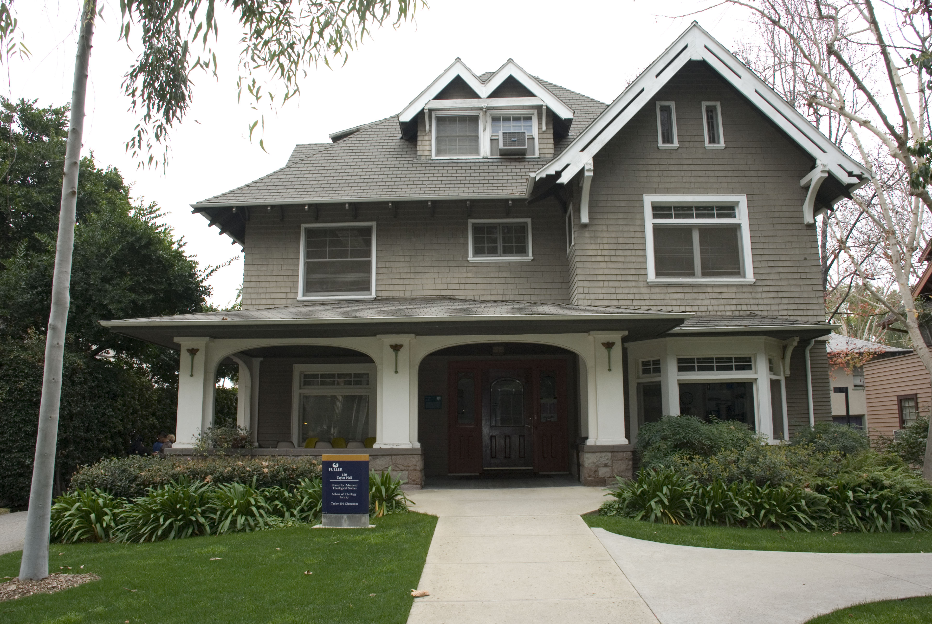 LINK: Ford Place image