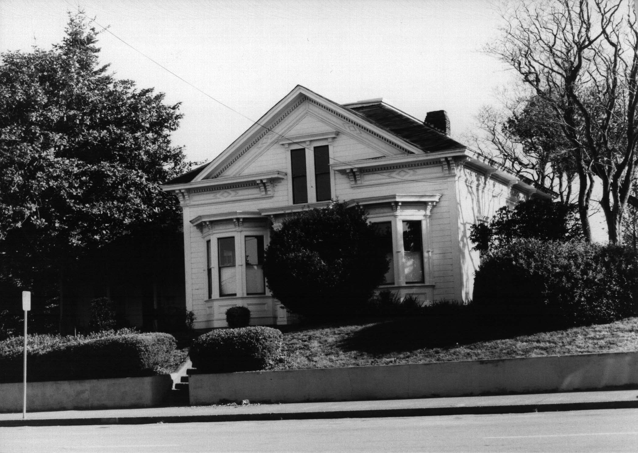 PHOTO: Chapman House