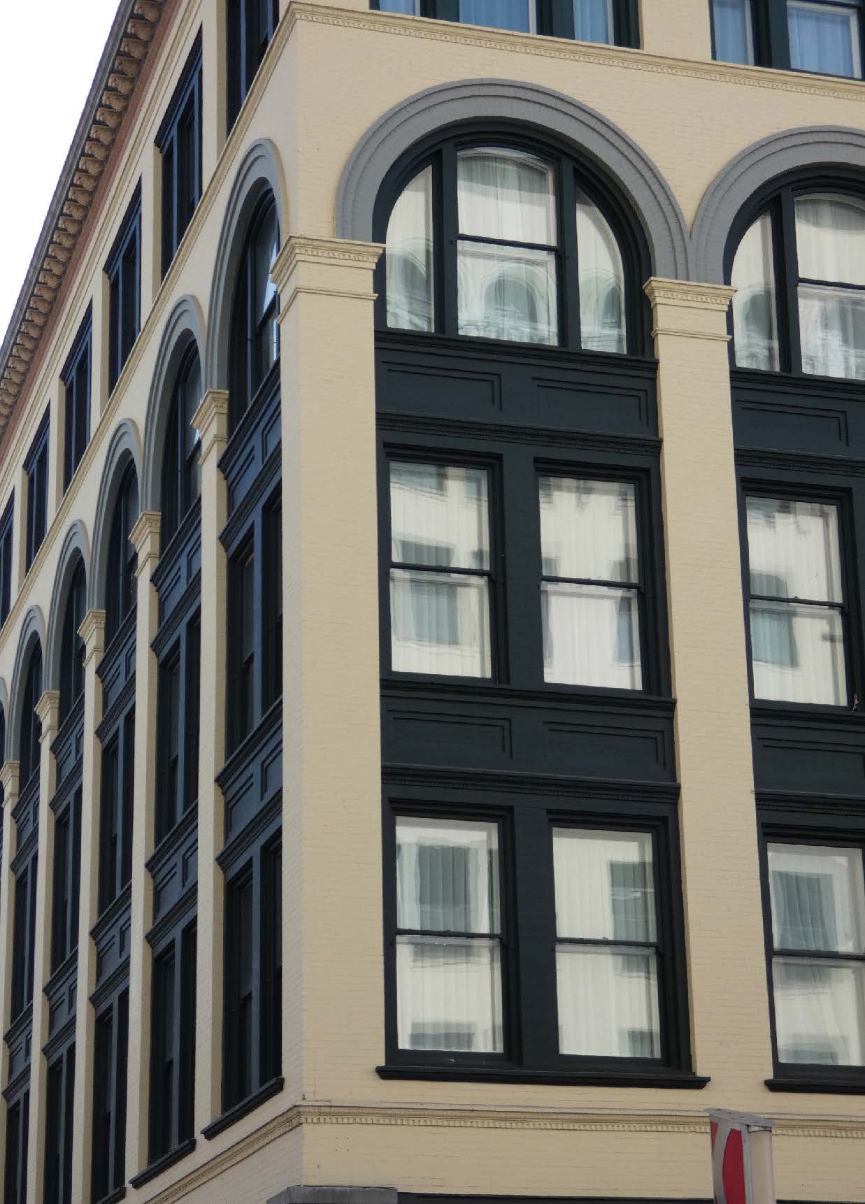 Fourth floor arched window detail
