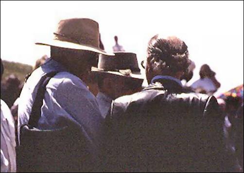 Image of signing ceremony