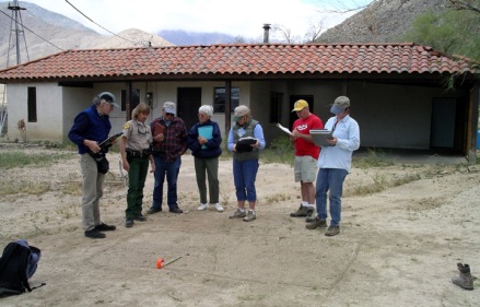 Ranger teaching stewards about footprints.