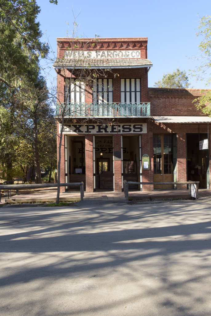 Front of Wells Fargo Building 
