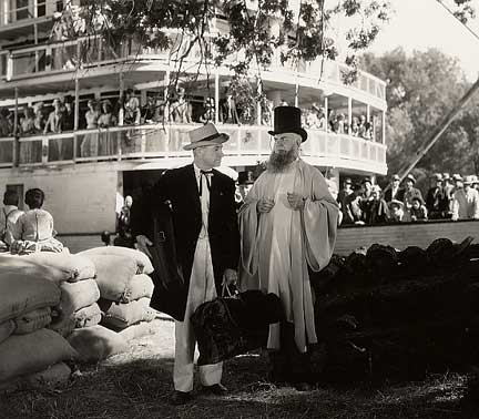 Dr. John Pearly, Will Rogers, meets with New Moses in "Steamboat 'Round The Bend"